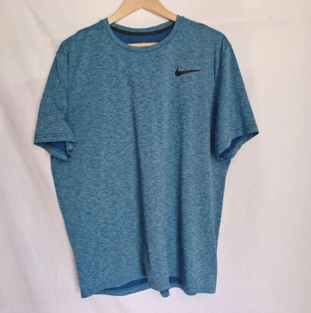 Nike Breathe Training Top Shirt Tee Blue XL 832835-483 Short Sleeve Hyper‎ Dry - Picture 2 of 8